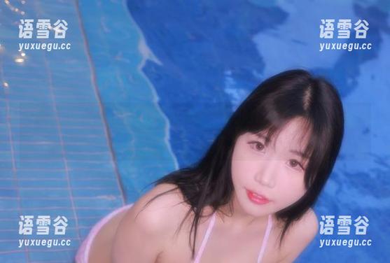 白猫Addielyn(에디린)，拥有美图的同时也藏着难以言表的小心思？