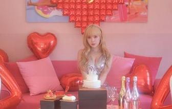 Dami(퀸다미)女王的原图藏着小秘密，你要不要下载试试？