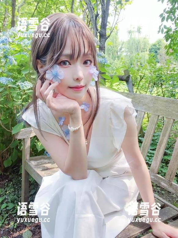 Eeeeeey，这ElyEE子甜心写真之原图，甜得我都想做“糖衣”了
