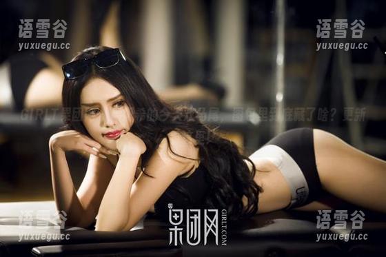 GIRLT果团网 - 周妍希的今天双马尾，图包里到底藏了啥？更新看这里！