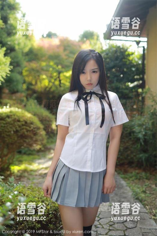 MFStar模范学院 - 偷偷翻开任莹樱Jenny的职业装全套图集，连老板看到都想给她上升职加薪，太吸睛了吧！