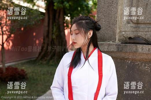 MiiTao蜜桃社 - 沐子熙V白色图包分享，根本停不下来的闲聊