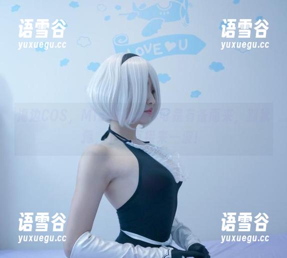 海边COS，MissWarmJ可是有备而来，别犹豫，下载直接来一波！
