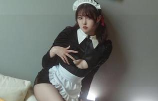 关于镂空图集的分享，Natsuko夏夏子让这份空灵感变得如此驻足，只不过——这落脚点在哪里呢？