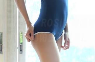 变身空姐的梦想，ROSI的制服壁纸合集让你飞向陌生的云端！