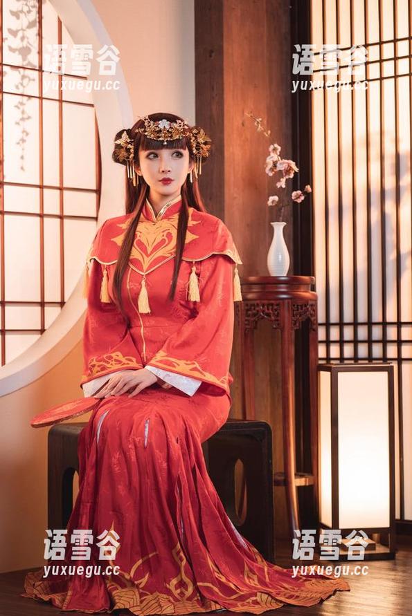 这就是Rioko凉凉子！那连衣裙美图合集里的每一张都像是在说‘看我多美’！