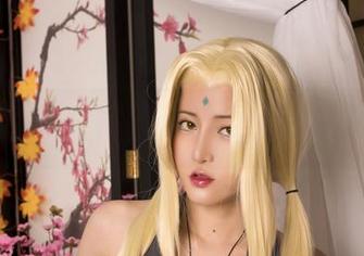穿上Tiny Asa的裤里丝，肚腩都想叫停，这作品也是太令人心动了吧！