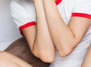 TouTiao头条女神 – 用毛衣编织的梦：JennyR的高清写真时光