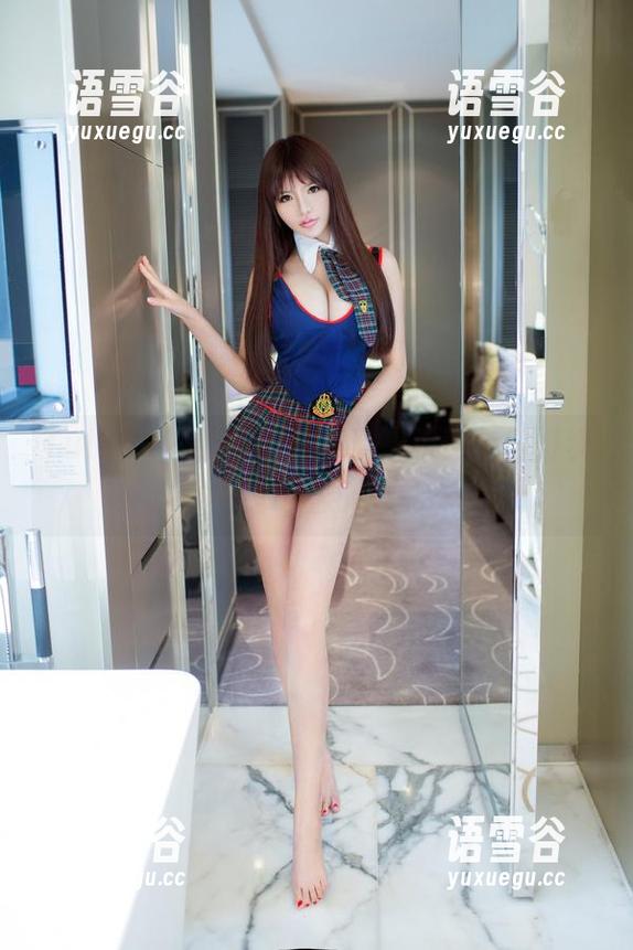 TuiGirl - 纯小希的高清高跟鞋版，脚步声中暗藏着小心机？