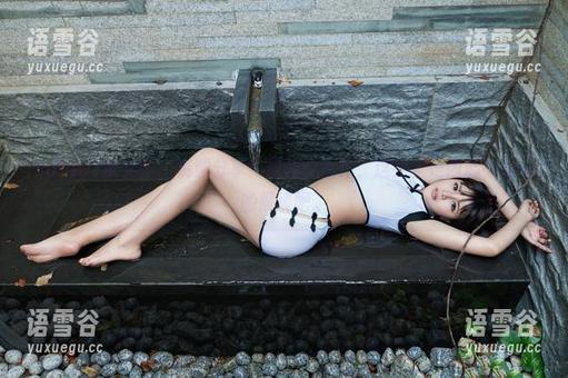 TuiGirl推女郎 - 资源分享：何何夕女仆，这完全是内心小剧场的展现吧。