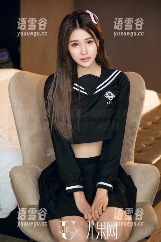 UGirls尤果网 - 在韩乐优的护士照片里，清新与俏皮的完美搭配