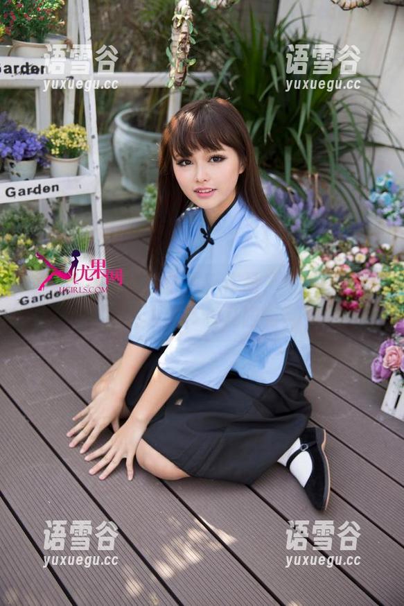 尤果网这次的白色更新作品，果然是舒服得让人想多看几眼啊。
