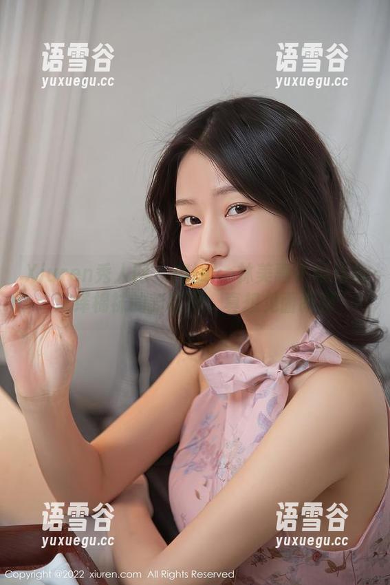 Xiuren秀人网 - Mieko林美惠子用私拍演绎棉袜的新定义，真想见面聊聊