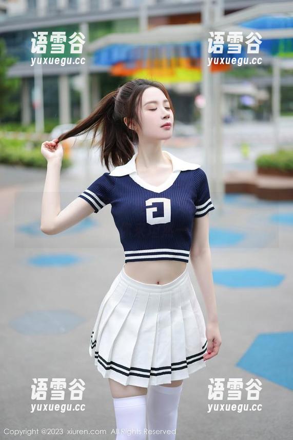 Xiuren秀人网 - 爱酱里又来了，死库水原图等你来坦然一瞧！