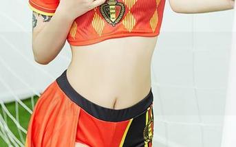 YouMi尤蜜荟 – YOYO优优私拍图集，豹纹这个主题我竟然爱上了，想想还真奇怪。