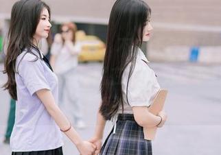 YouMi尤蜜荟 – 来，不管天气如何，小茶茶tea的皮衣系列就在此，免费下载轻松搞定！