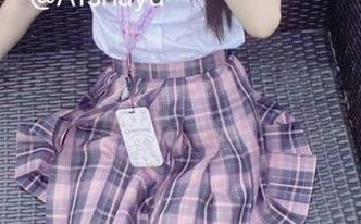 当你看到at鲨鱼的比基尼美图时，分享按钮该按了吗？