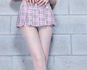 beautyleg – Celia的浴缸冒险，图片充满水里游泳的直观资源！