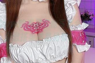 miko酱ww的温泉吉他写真合集，这种独特混搭果然是另有深意？