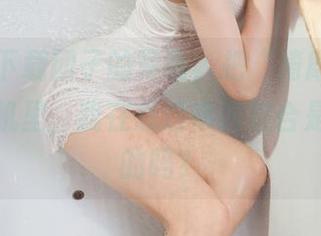 丽柜 – 下载团子的写真，把“绮靡双笙”放进手机里，我在想这串词组合是随便拼的吗？