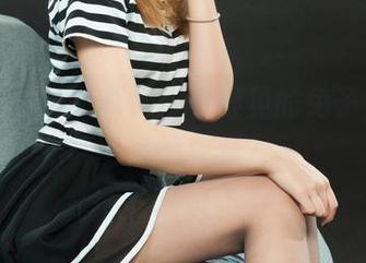 丽柜 – 小兔写真集：看得见的兔子，触不可及的资源？