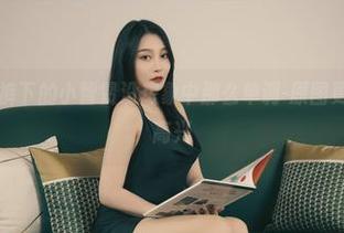 丽柜 – 牛仔裤下的小智贤没想象中那么单调-原图更新，哈哈不高兴