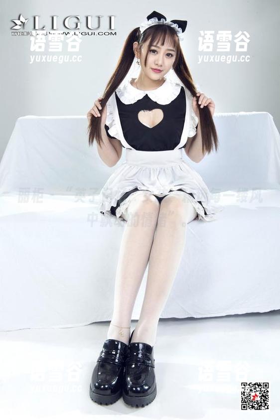 丽柜 - “英子记忆：女孩，精选每一缕风中飘动的情绪”。