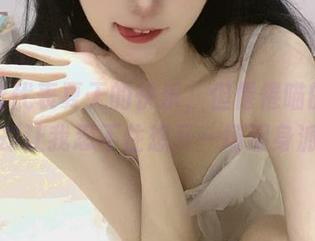 泳装能代表夏天的快乐，但倦倦喵的高清作品却让我忍不住想开一场湿身派对！