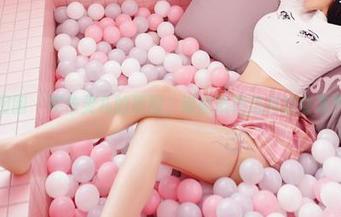 嗲囡囡 – 娜依灵儿的原图，谁能抵挡这样的女友气场