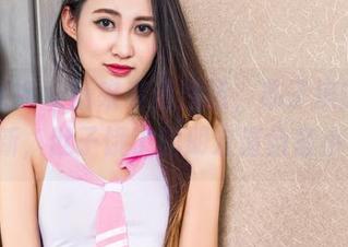 头条女神 – 新来者请注意，苏子淇的比基尼更新，肚子饿了的朋友请自备小零食!