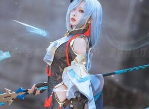 最新动态！宫本桜演绎埃吉尔女仆，偶尔神仙打架？