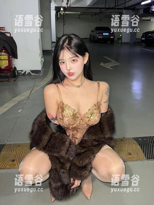 小优优子 微密圈 - 小优优子的黑丝写真,这一套图让人问,这种魅力是从哪儿来的?