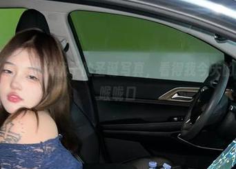 微密圈 – 高清小优优子的圣诞写真，看得我今天的晚餐都快喉咙口