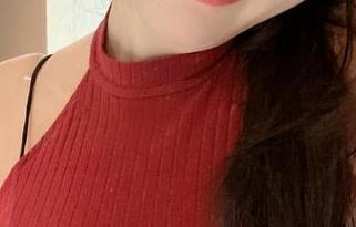 微密圈 – 小玉吃果冻和她的牛奶般肌肤，以美图合集为武器征服你的视线！