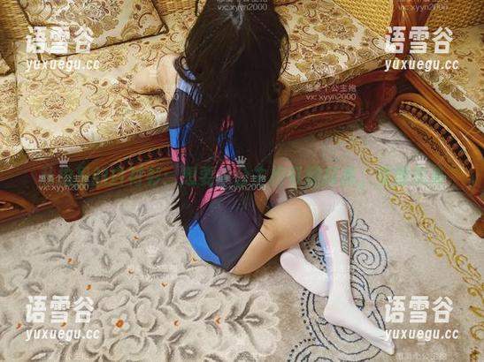 私拍里的白衬衫：想要个公主抱可别打我，资源先来