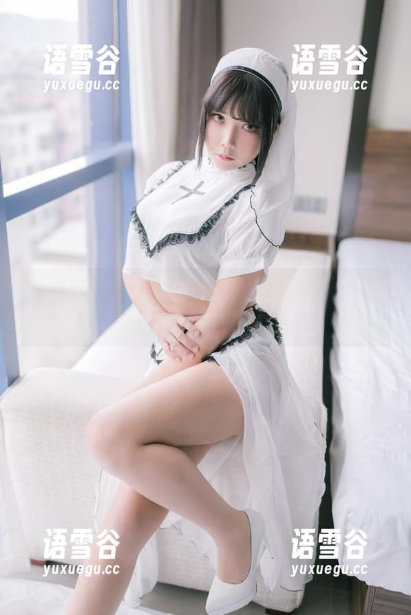在线美图时间！尽情欣赏，抱走莫子，给狂三一个特写吧！