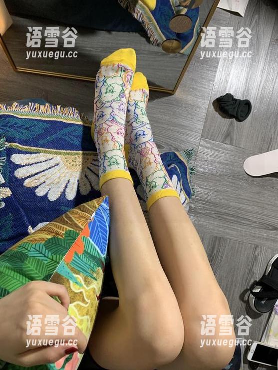 微密圈 - 桃脱了再次发功，带着最新短裤原图，让我思考人生——究竟短裤能不能拯救每一颗心呢？