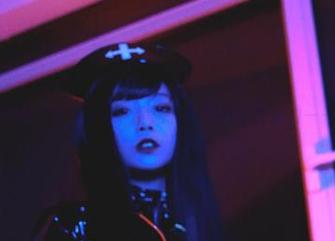 清颜颜子所选的少女作品集，考验你对青春的想象力——别眨眼哦！