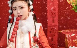瞧！爆机少女喵小吉和她的比基尼写真合集，沙滩的“秀”意，任何时候都有它的吸引力
