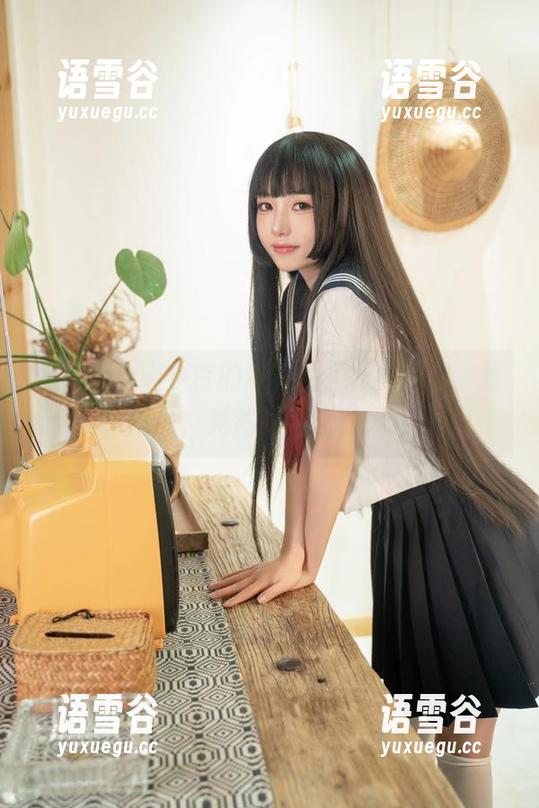 爆机少女喵小吉的新作品《花间集》，我只想说，竟然还能这么灵活。