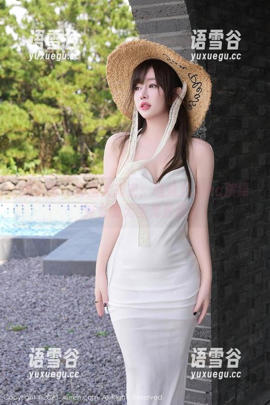 秀人网 - 套图大揭密：战姝羽Zina演绎修女的无圣光迷局