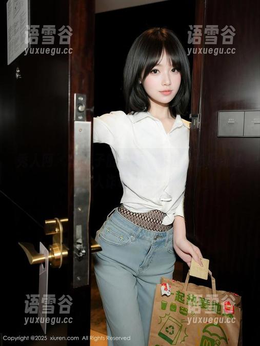 秀人网 - 糯美子的资源，清透白色服饰让人诈现现实！