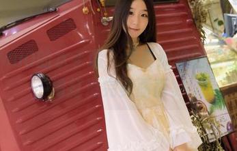 穆零Mu0的水手服，乘着波浪的梦想，高清打造完美画面。