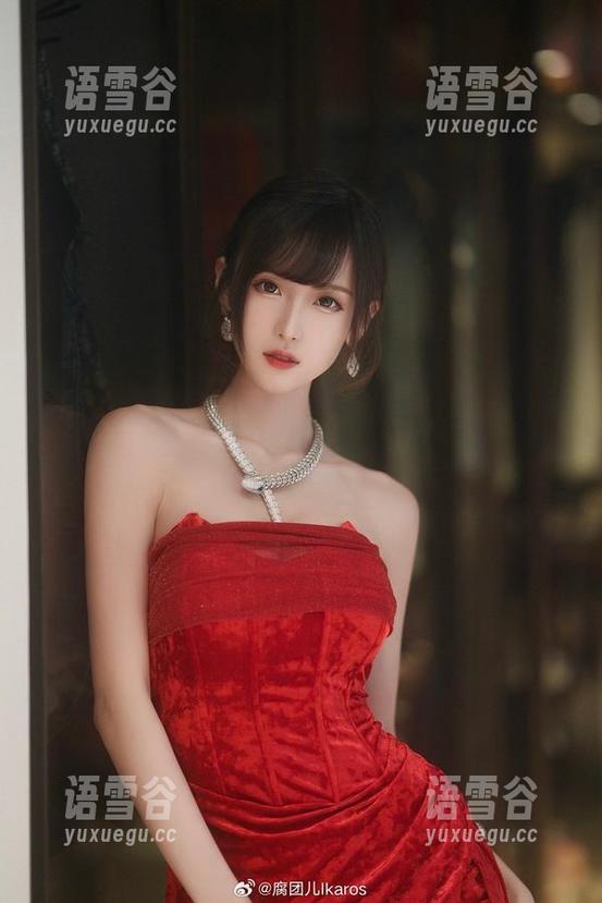 腐团儿Ikaros的学妹COS，真的敢分享吗？
