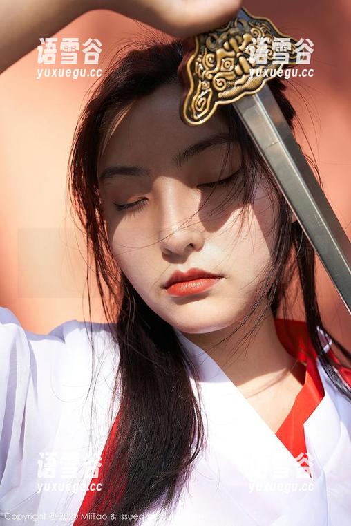 蜜桃社 - 从未见过的私拍场景，双人美图带你发现雪梨sherry的另一面