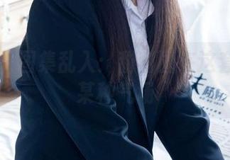 袜啵啵 – 图集乱入：甜甜圈在这套装里的某种气场
