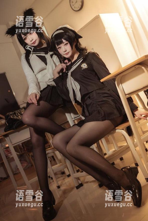 一张张写真，贞子蜜桃的“女友”就像落入人间的小仙女，太吸引眼球了。