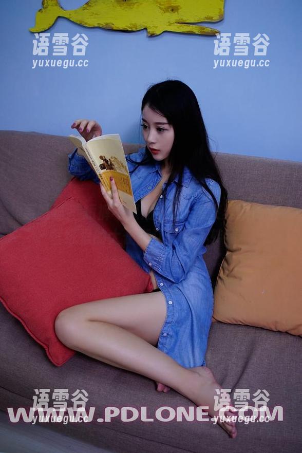 轰趴猫 - 短裤不只短，Ellie艾栗栗高清壁纸里的大长腿让你目不转睛！