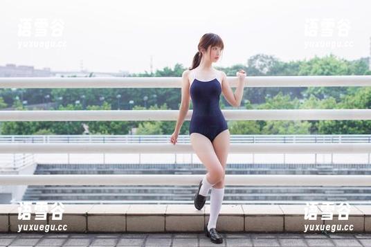 啊，雯妹不讲道理展现的2024年舰长，这华丽的图片，惹得我都想换个职业了！