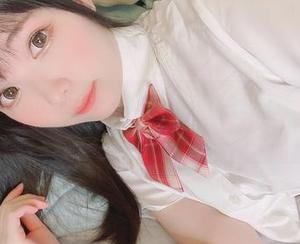 来看霜月shimo的梦魔利兹套图，空灵的时刻总有不经意的灵感